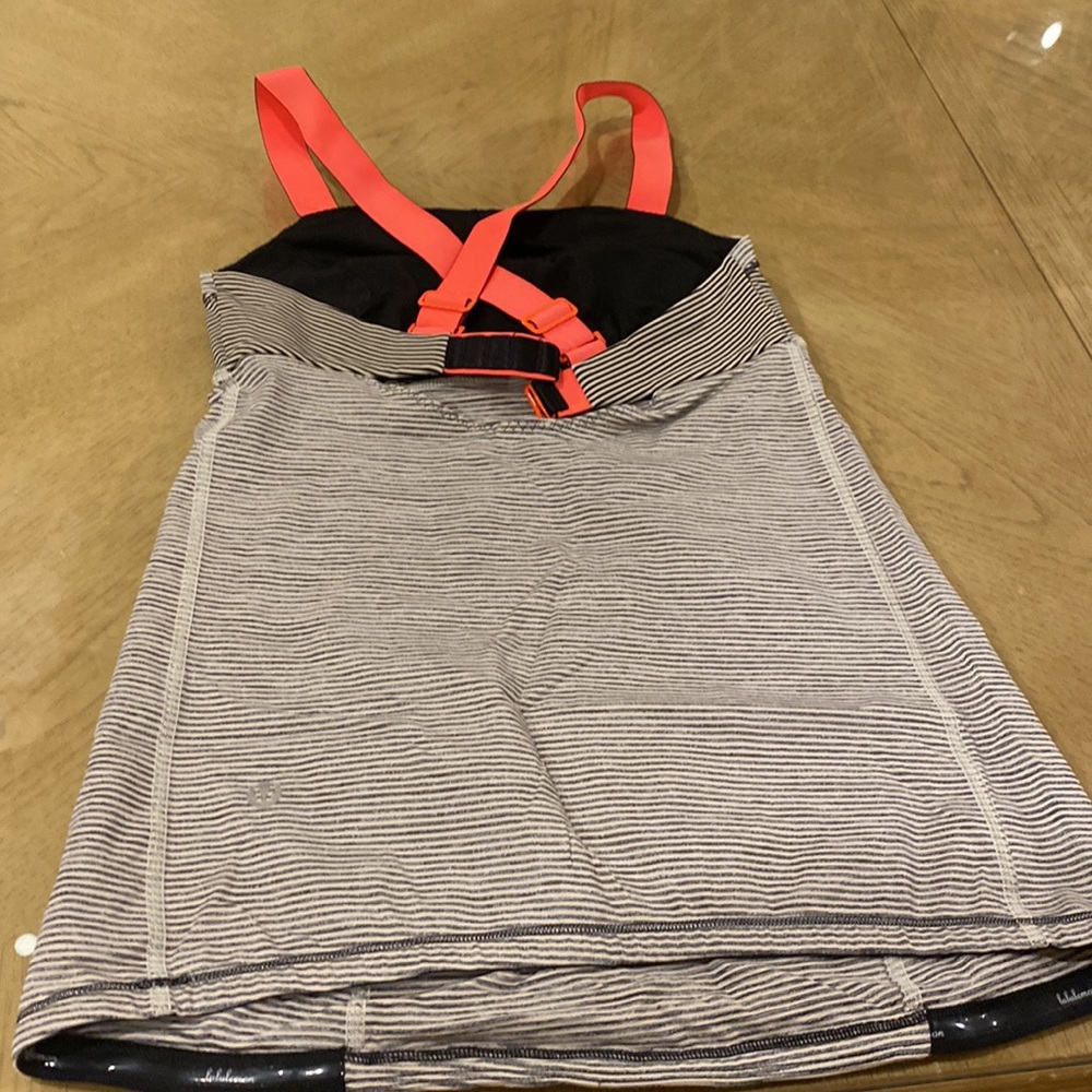 Lululemon Top With Build In Bra In Good Condition - image 2